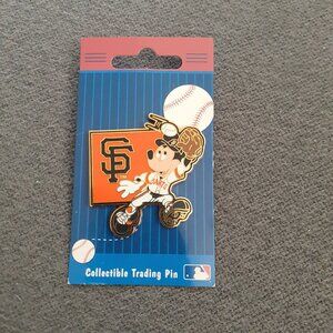 Mickey Mouse San Francisco Giants collectible trading pin NWOT